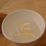 チキュウ マサラ - お冷・・・水じゃなくレモン炭酸水