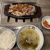 焼肉&手打ち冷麺 二郎 KANAYAMA - 