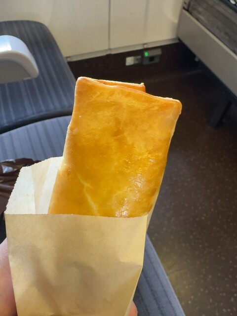 ヴィーナー・カフェ・コンディトライ シュトラウス 新青森駅ビルのケーキとコーヒー