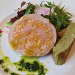 カーサ・デル・チーボ - サフラン香る北海道産 仔牛の詰め物ミラノ風とアスパラガスのフリッタータ