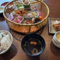 韻松亭 - 