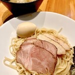 煮干し中華そば 麺屋 銀星 高円寺 - はまぐりと煮干しの特製つけめん