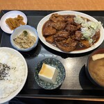 箱ざき食堂～米ともつ煮 ホルモン定食～ - 