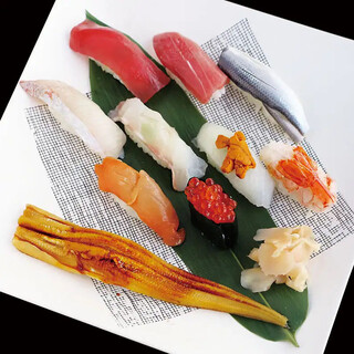 素材の鮮度がバッチリわかる！調理法にもこだわった料理の数々