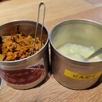 純米濃厚味噌ラーメン つむぎ - ｢辛子高菜&にんにく｣！