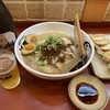 博多ラーメン げんこつ 梅田店