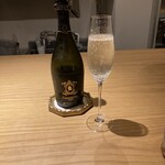 forare - まずはカサノバスパークリング税込み900円