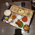 鶴亀 - 注文①：うなぎ御膳---2,350円（写真２）