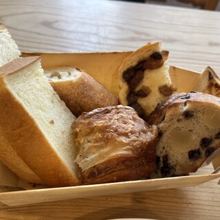 ・・・et puis les chaises_1