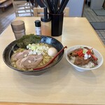煮干しらーめん 渡辺商店 - 