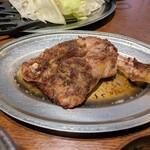 骨付鳥かもん - 骨付鳥ひなどり