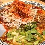 丸源ラーメン - しびれる辛さの麻辣担々麺 957円