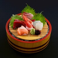 お造り五種盛り合わせ（2人前）