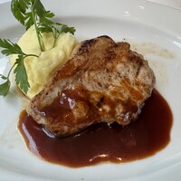 37 Steakhouse & Bar - 