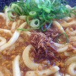 小麦冶 - スパイシーというよりトウガラシとカレー粉の香りが鼻を突き抜けます。