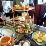 オリエンタルラウンジ - 