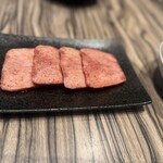 焼肉 ジャンボ - 