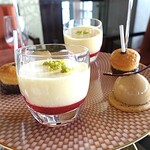 オリエンタルラウンジ - 