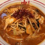 蒙古タンメン中本 - 極冷し味噌やさいのスープにタップリの野菜