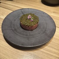 焼肉うしごろ 横浜店 - キャビアと和牛のタルタル