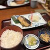 炭火焼食堂 こがね屋
