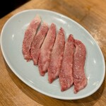 炭火焼肉ホルモンさわいし - YAZAWA BEEF タテバラ