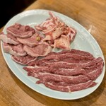 炭火焼肉ホルモンさわいし - ツラミ・豚タン・のどナンコツ