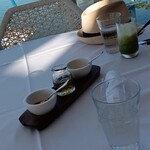 ザ テラス - いちごソース、オリーブオイル、マンゴーソース