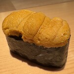 鮨 むとう - 紫雲丹(利尻)　◎