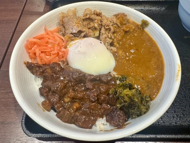 Yoshinoya Yotsuyaekimaeten photo 3