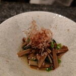 有縁 - ほうれん草と茶えのき、しいたけのおひたし