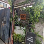 CLAMP COFFEE SARASA - 