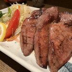 新料理 都留野 - たん焼き