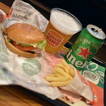 バーガーキング - 料理写真:アボカドワッパーJr.セット（６５０円）＋ハイネケンチェンジ（＋１７０円）２０２５年９月