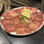 焼肉 まるよし苑 - 