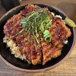 かつ丼吉兵衛 元町店 - 
