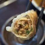 炭焼治郎 - 治郎餃子　断面図