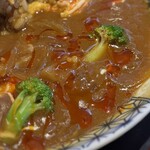 炭焼治郎 - ラー油で、辛さマシマシ！