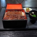鰻勝 - 20時半のオーダーストップに間に合いました ＠ 鰻重(上)
