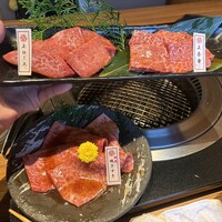 神戸牛焼肉 石田屋。Hanareの上 - 