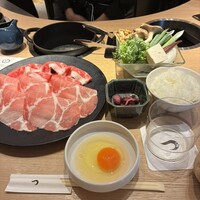 すき焼 しゃぶしゃぶつかだ KITTE大阪店 - 