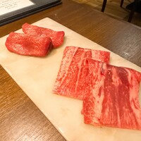 和牛焼肉やくにく 徹 - 