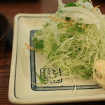 とん兵衛 田町店 - オニオンスライスサラダ＆ポテサラ