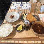 しらす食堂 じゃこ屋 七代目 山利 - 