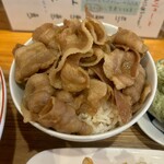 手打ちうどん 上を向いて - 