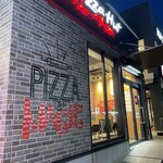 ピザハット - 店舗入り口の様子