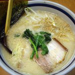 麺友 一誠 - 豚皮付ラーメン