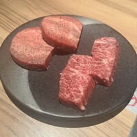 焼肉ホルモン 稲田 - 