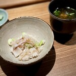 日本料理FUJI - ジンドウイカと枝豆のごはん。
      食感といい、優しい旨味といい、混ぜごはん史上のお気に入りトップレベル！