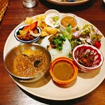 大衆中遊華食堂 八戒 - 